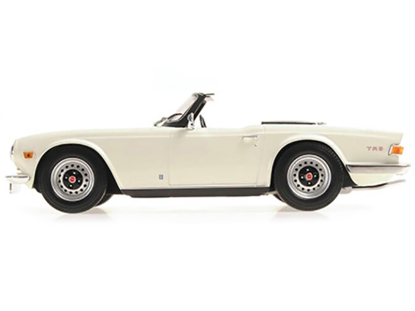1969 Triumph TR6 Convertible White Diecast Model Car