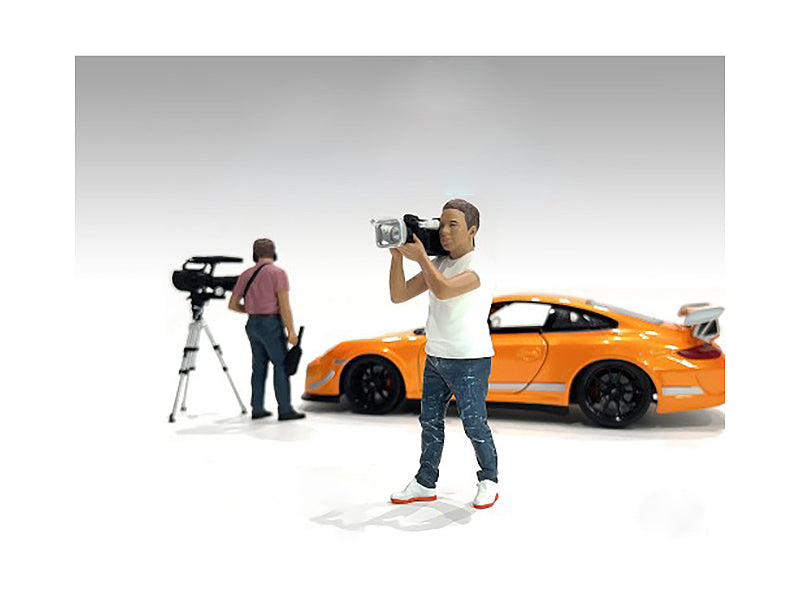 On-Air 3 Model News Crew Figure