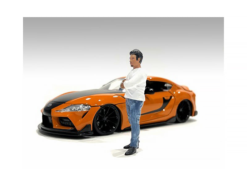 Figurine of Model Car Meet Figure