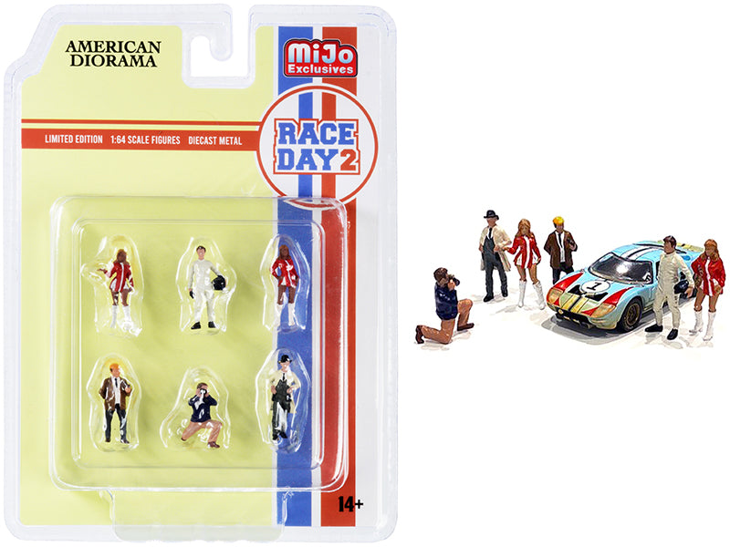 6 Piece Figurine Set of Diecast Model Race Day Crew Figure