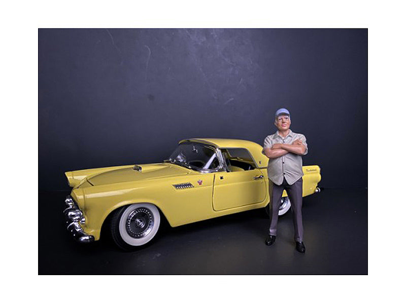 WeekendShow Figurine Model Car Show Figure