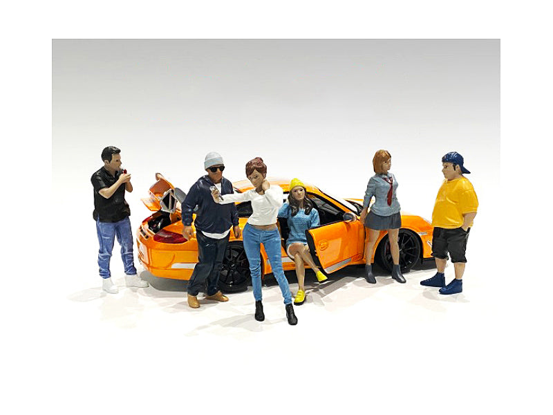 Brand new 1/24 scale of "Car Meet 1" 6 piece Figurine Set for 1/24 scale models by American Diorama.
Brand new boxes.
On