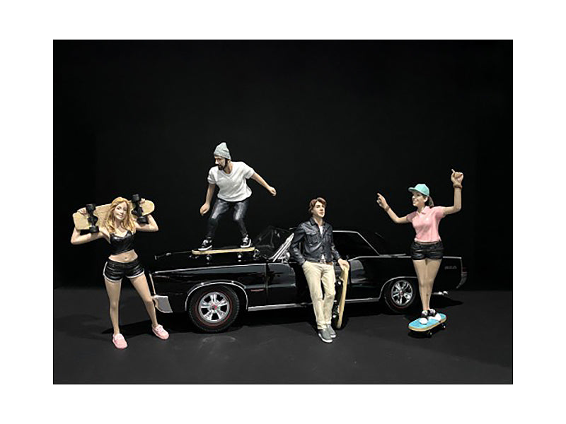 Skaters Figurines 4 piece Model Skateboarder Figure