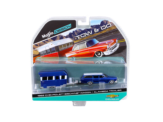 Detailed Exterior.
Metal Body.
 Comes in a blister pack. 
Officially Licensed Product.
Total Dimensions Approximately L-5 Inches Long.
