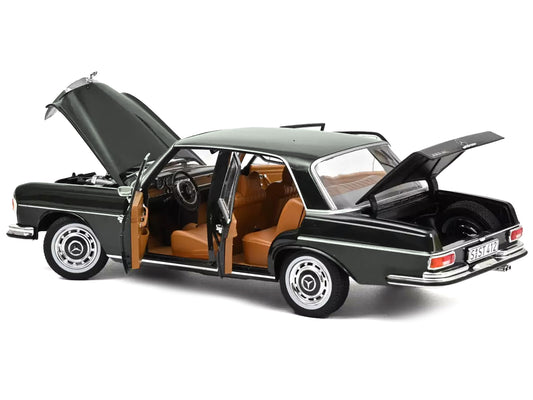 1968 Mercedes-Benz 280 Green Diecast Model Car 