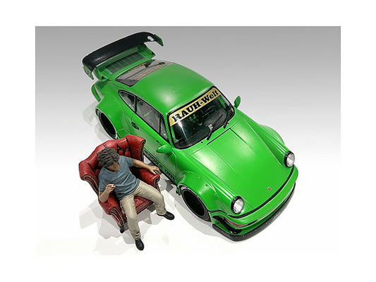 Brand new 1/18 scale of "RWB Legend Akira Nakai" Nakai-San Figure 1 with Chair for 1/18 scale models by American Diorama.
 Brand ne