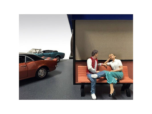 Adam & Kristan   Model Sitting Couple Figures 