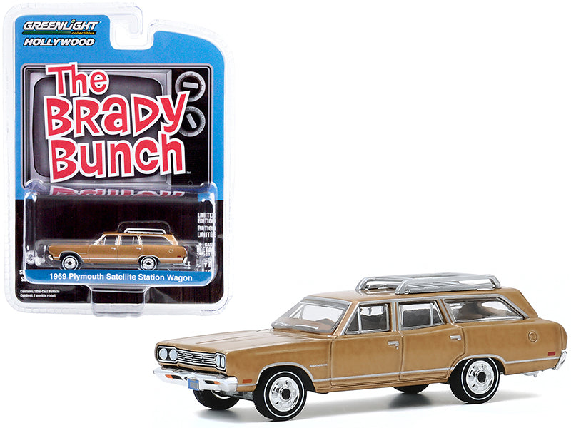 1969 Plymouth Satellite Station Gold Diecast Model Car The Brady Bunch
