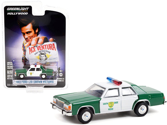 1983 Ford LTD Crown Green Diecast Model Car Ace Ventura: Pet Detective (1994)