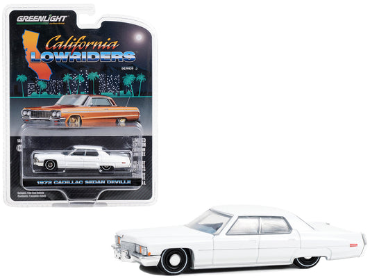 1972 Cadillac Sedan deVille White Diecast Model Car Lowriders