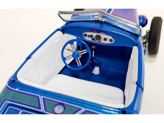 1932 Ford Roadster Hot Blue Diecast Model Car 