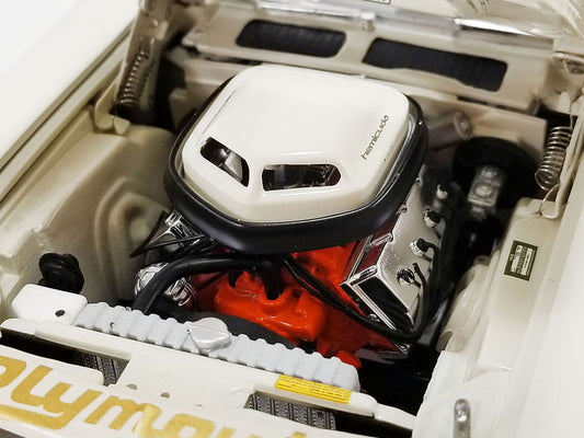 1970 Plymouth HEMI Barracuda White Diecast Model Car 