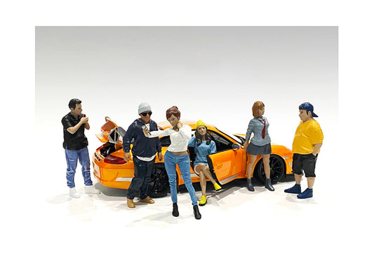 Brand new 1/24 scale of "Car Meet 1" 6 piece Figurine Set for 1/24 scale models by American Diorama.
 Brand new boxes.
 On
