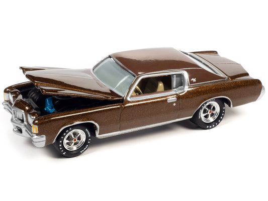 1971 Pontiac Grand Prix Gold Diecast Model Car 