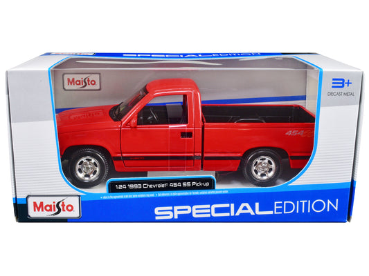 Brand new 1/24 scale diecast car model of 1993 Chevrolet 454 SS Pickup Truck Red die cast model car by Maisto.
Brand new box.
Real rubber 