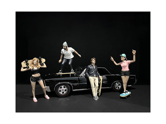 Skaters Figurines 4 piece   Model Skateboarder Figure 
